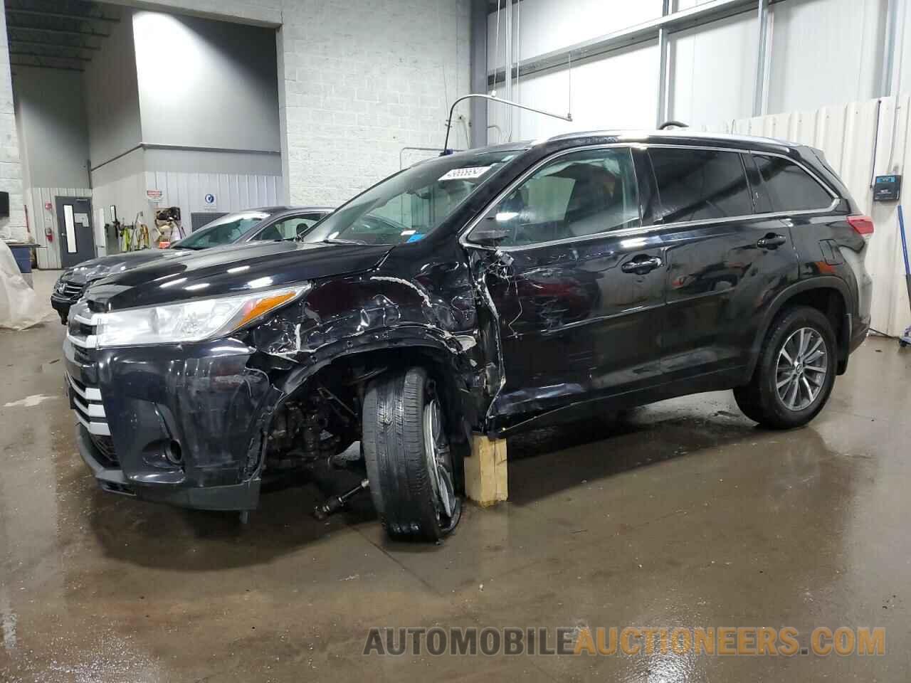 5TDJZRFH9JS544507 TOYOTA HIGHLANDER 2018