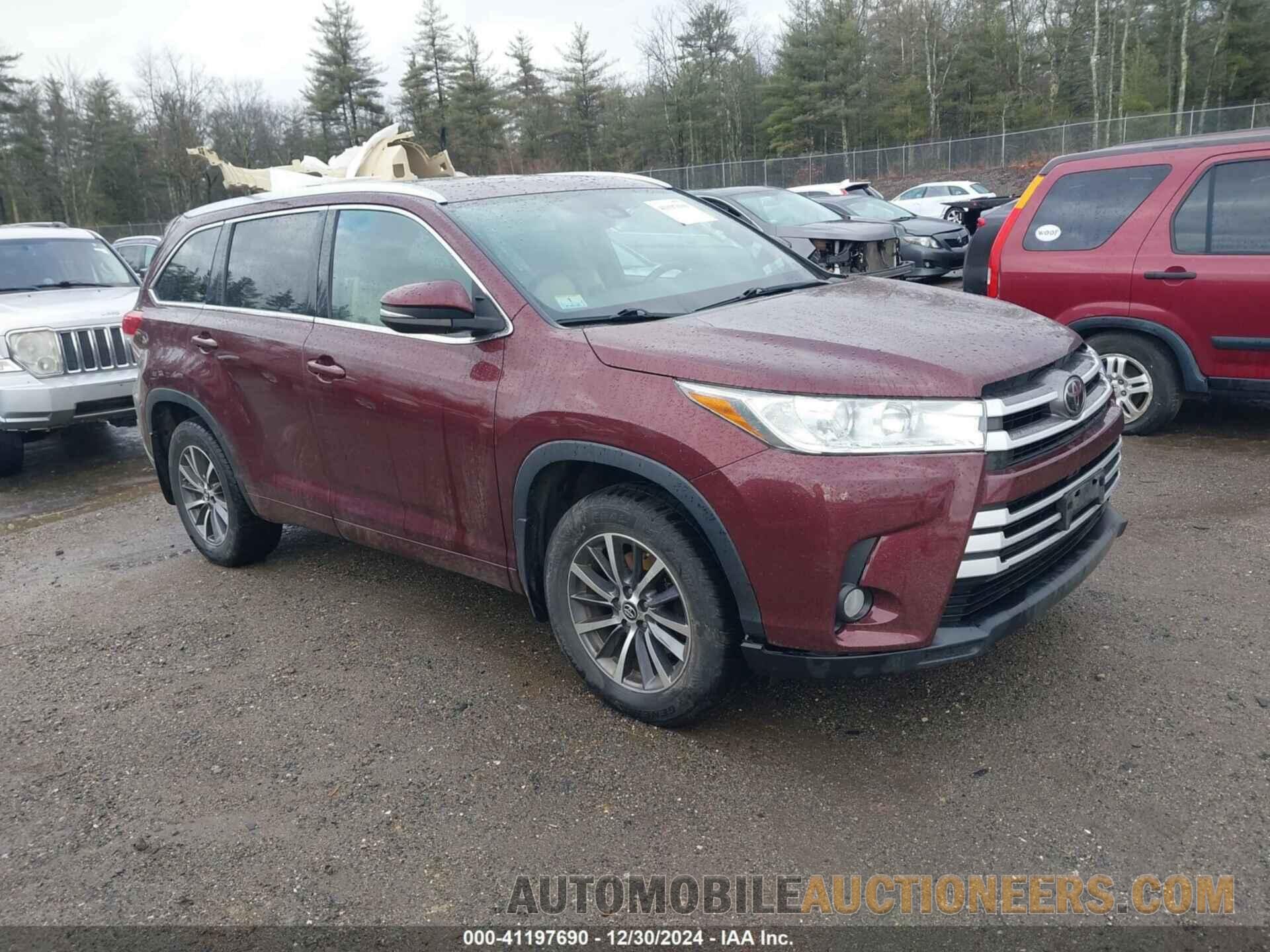 5TDJZRFH9JS800208 TOYOTA HIGHLANDER 2018