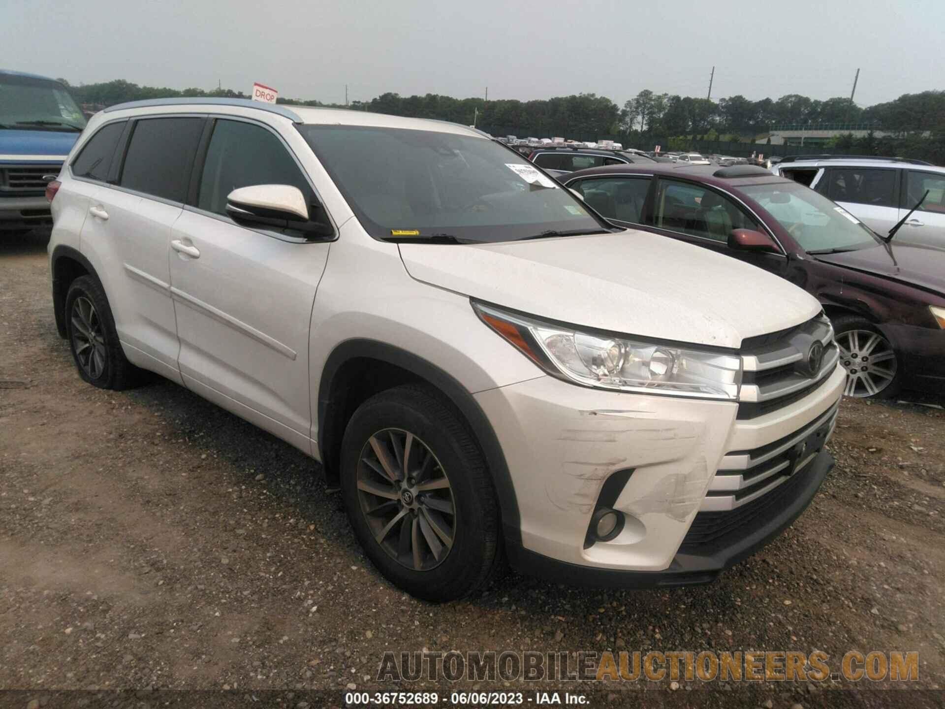 5TDJZRFH9JS812004 TOYOTA HIGHLANDER 2018