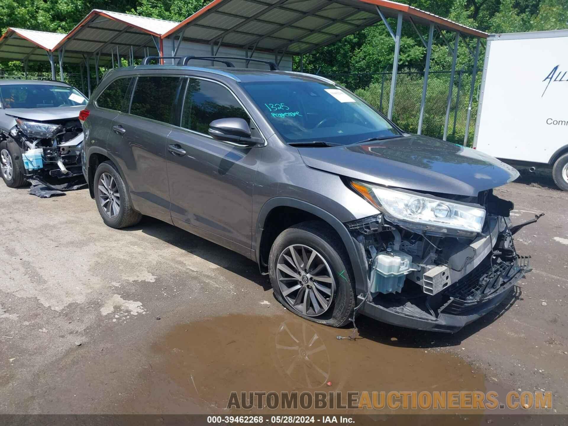 5TDJZRFH9JS849151 TOYOTA HIGHLANDER 2018