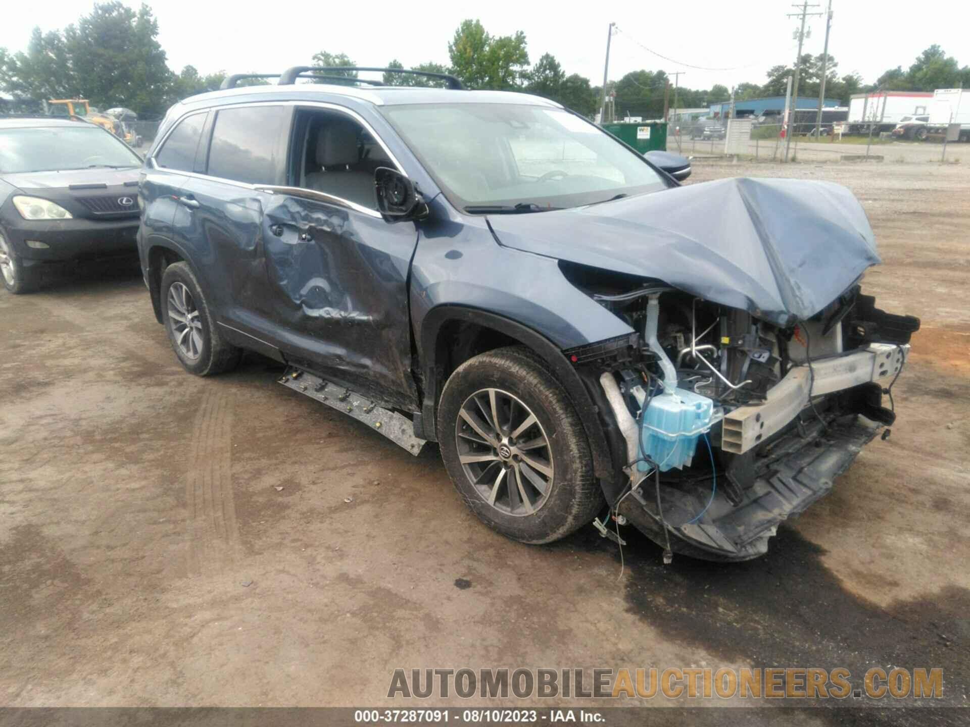 5TDJZRFH9JS900292 TOYOTA HIGHLANDER 2018