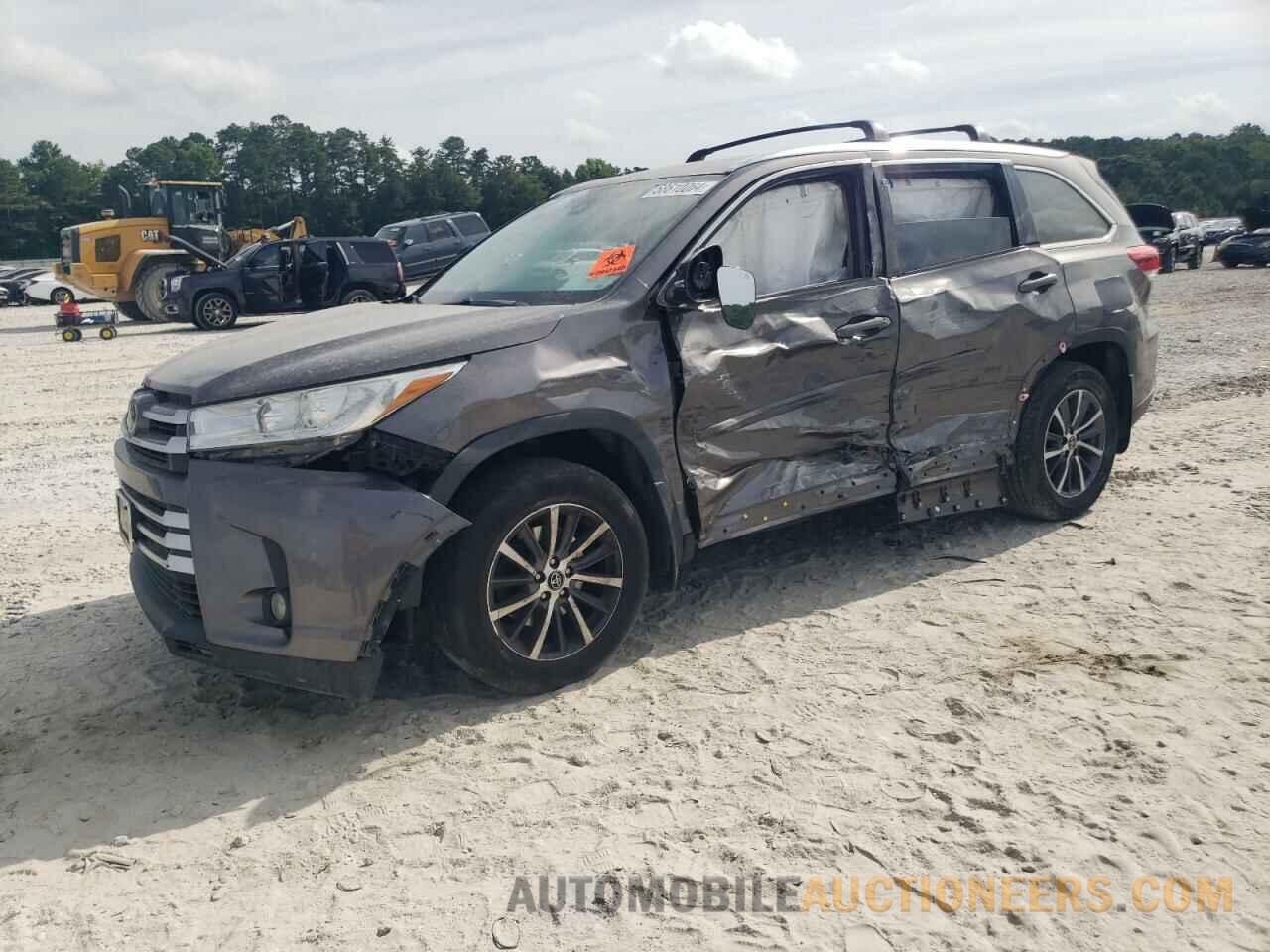 5TDJZRFH9KS564578 TOYOTA HIGHLANDER 2019