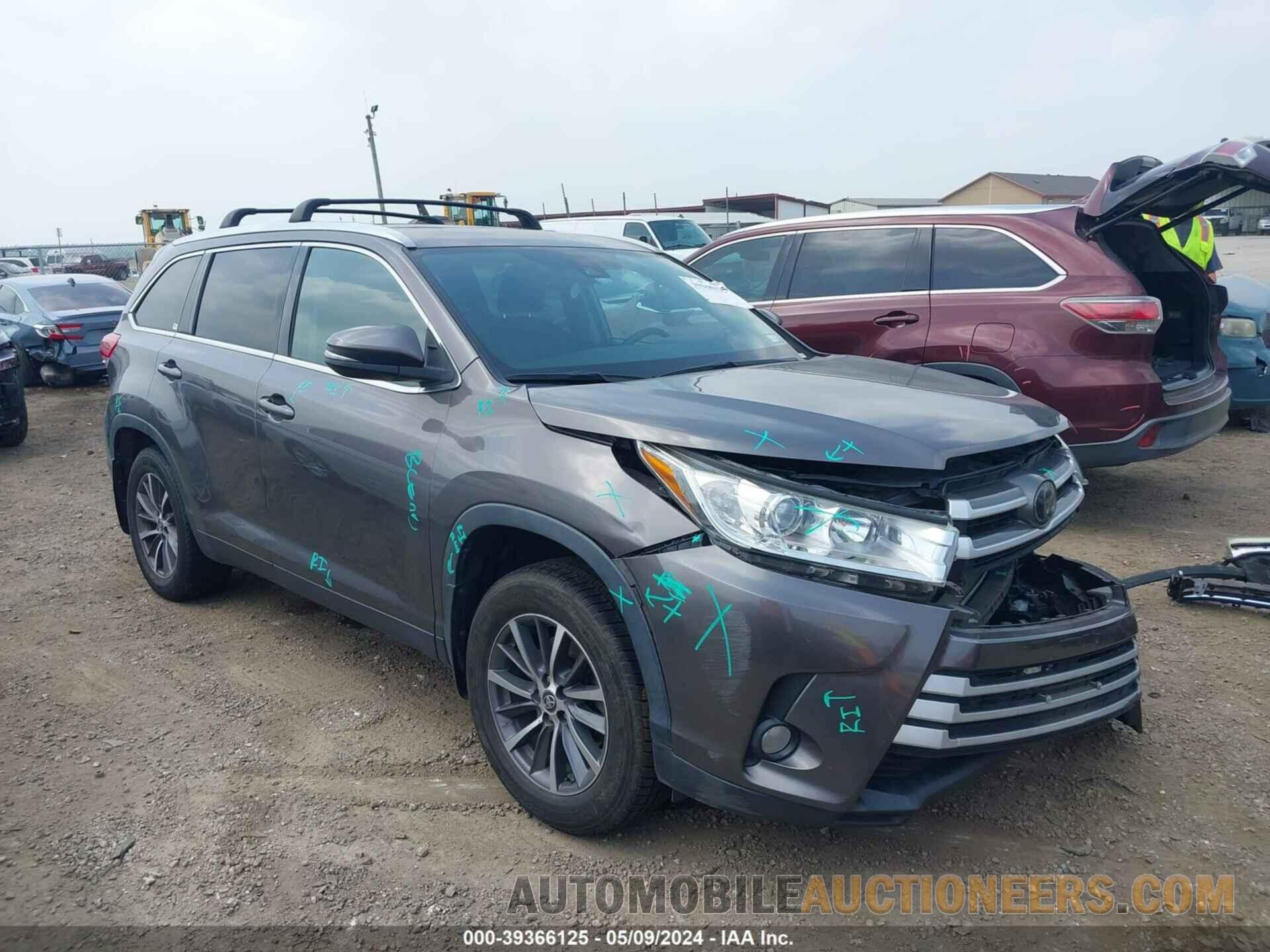 5TDJZRFH9KS569957 TOYOTA HIGHLANDER 2019