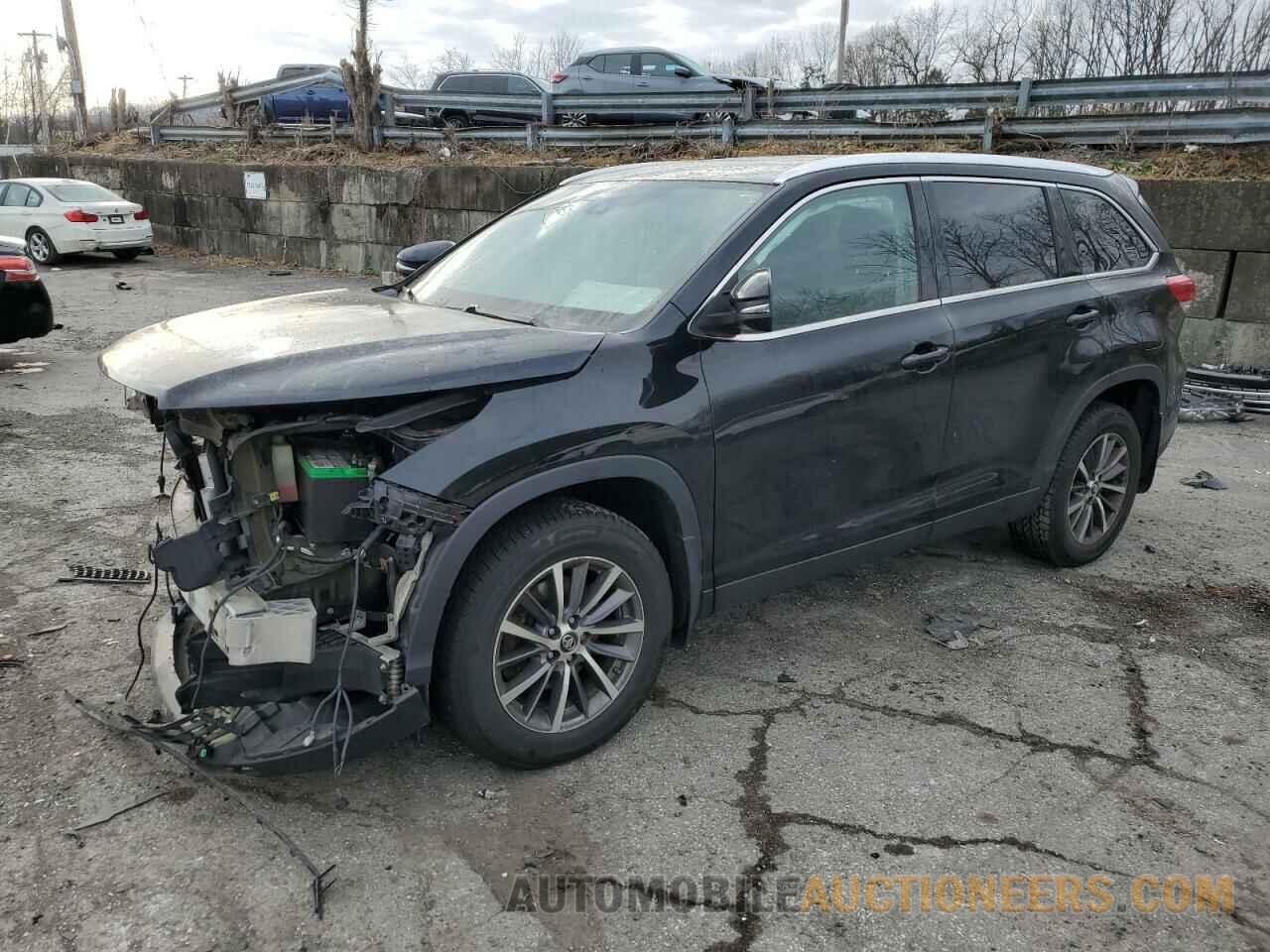 5TDJZRFH9KS570560 TOYOTA HIGHLANDER 2019