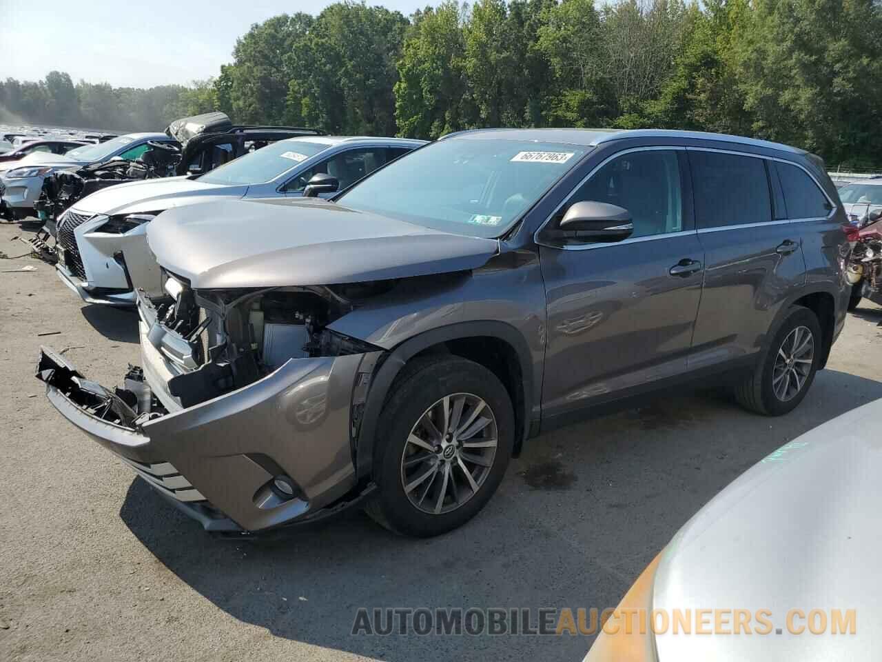 5TDJZRFH9KS572227 TOYOTA HIGHLANDER 2019