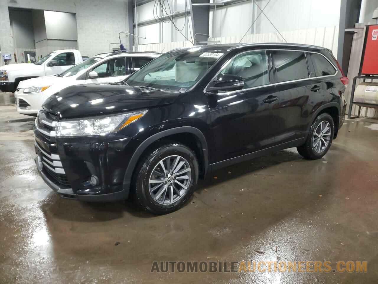 5TDJZRFH9KS578707 TOYOTA HIGHLANDER 2019