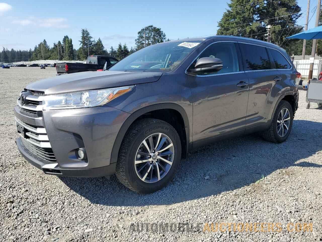 5TDJZRFH9KS596477 TOYOTA HIGHLANDER 2019