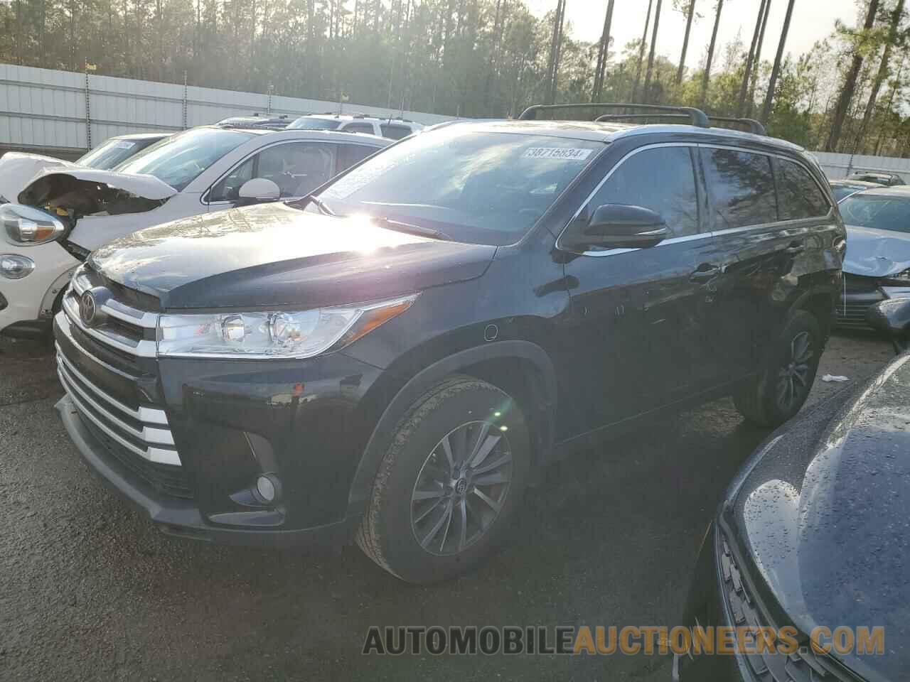 5TDJZRFH9KS605453 TOYOTA HIGHLANDER 2019