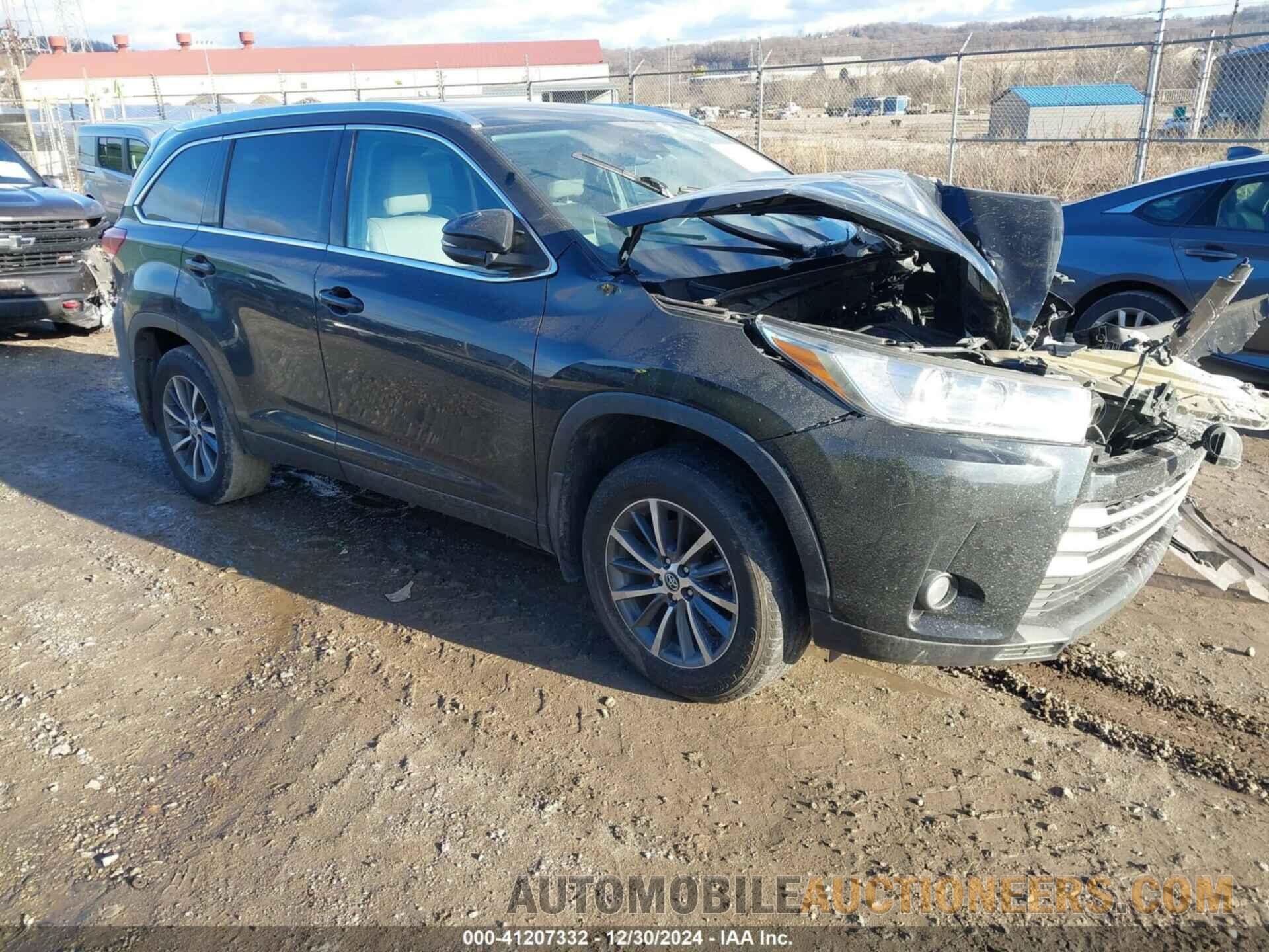 5TDJZRFH9KS611740 TOYOTA HIGHLANDER 2019