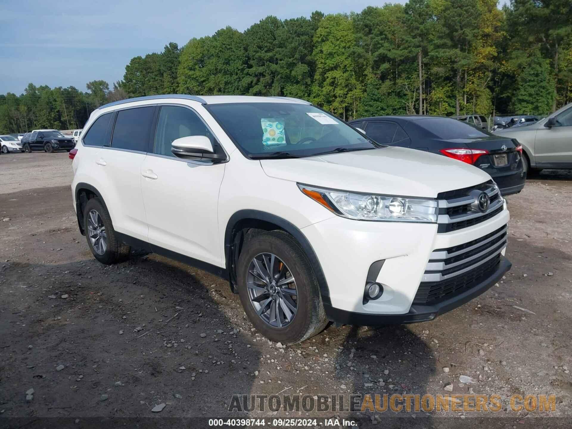 5TDJZRFH9KS622253 TOYOTA HIGHLANDER 2019