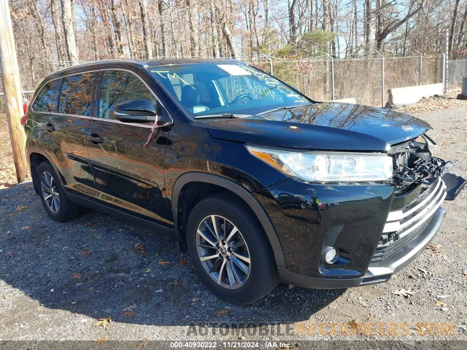 5TDJZRFH9KS627467 TOYOTA HIGHLANDER 2019