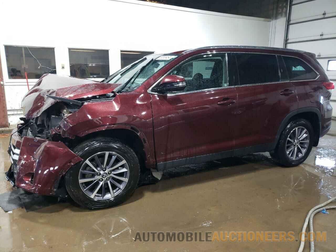 5TDJZRFH9KS709411 TOYOTA HIGHLANDER 2019