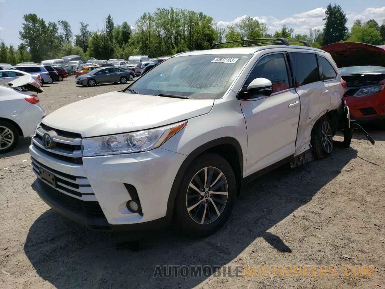 5TDJZRFH9KS719856 TOYOTA HIGHLANDER 2019