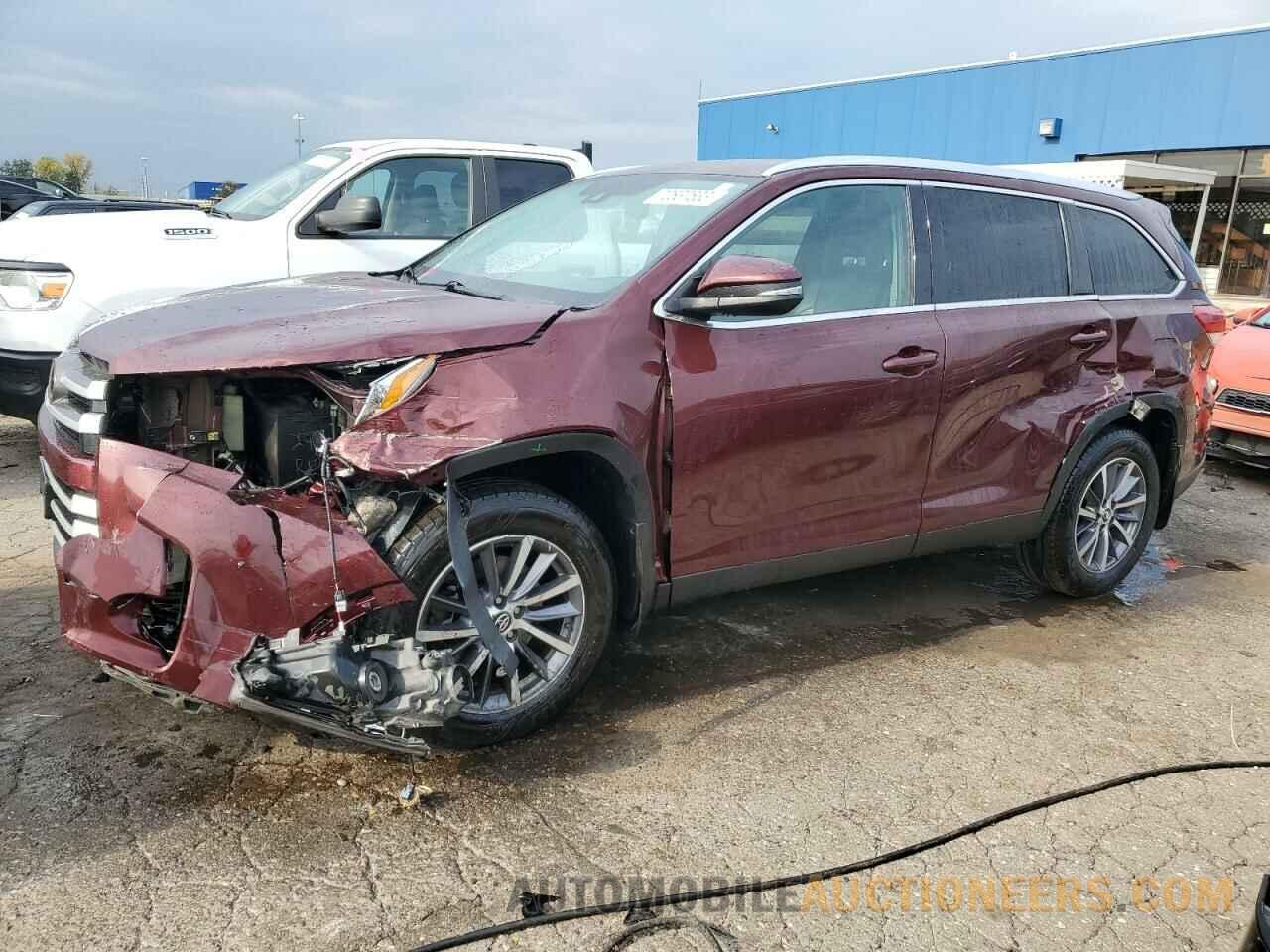 5TDJZRFH9KS916932 TOYOTA HIGHLANDER 2019