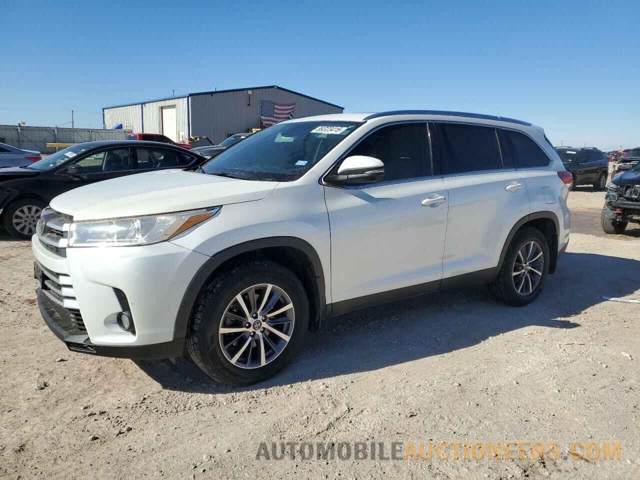 5TDJZRFH9KS922889 TOYOTA HIGHLANDER 2019