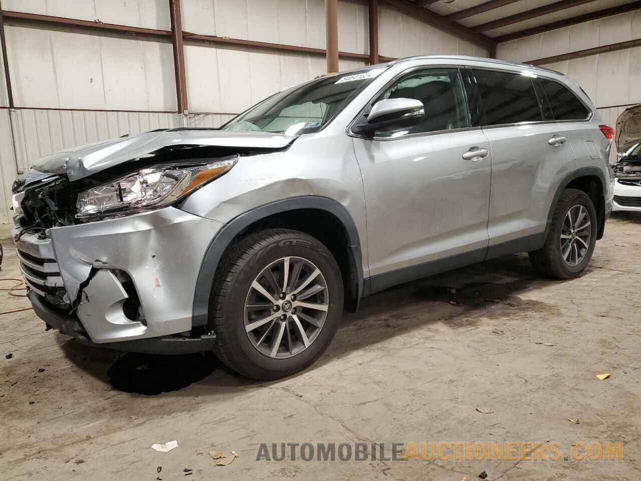 5TDJZRFH9KS940969 TOYOTA HIGHLANDER 2019