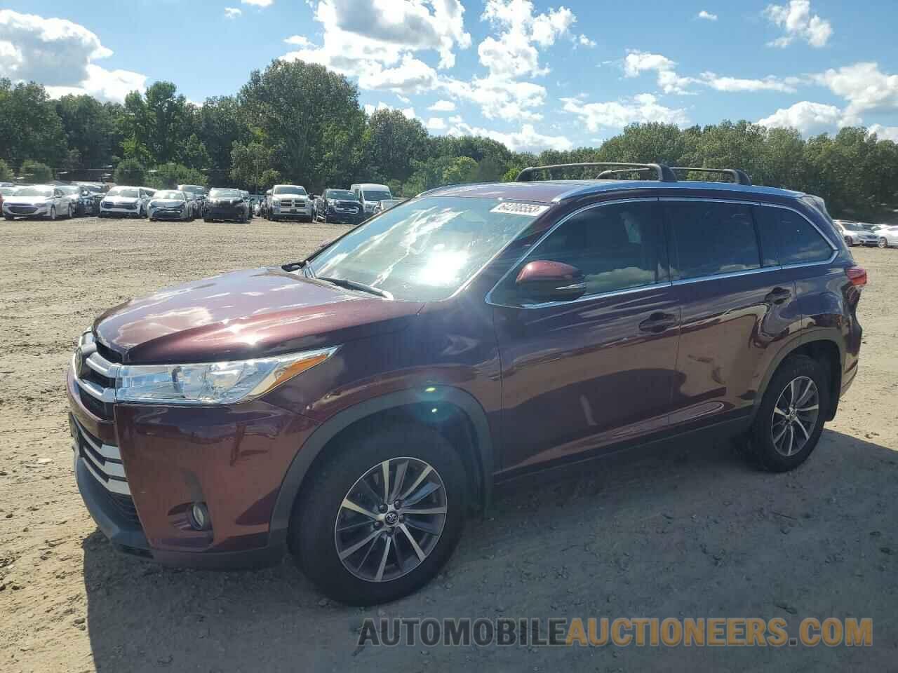 5TDJZRFH9KS978752 TOYOTA HIGHLANDER 2019