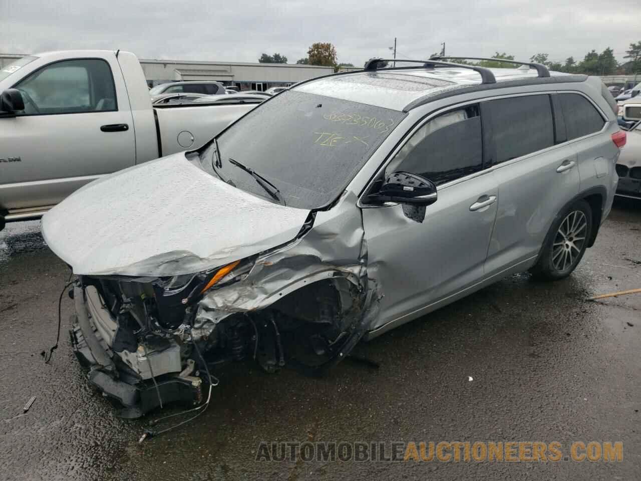 5TDJZRFHXHS363734 TOYOTA HIGHLANDER 2017