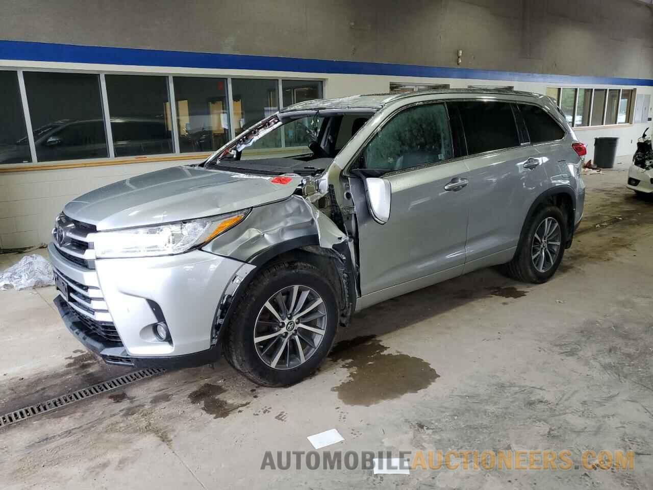 5TDJZRFHXHS391436 TOYOTA HIGHLANDER 2017