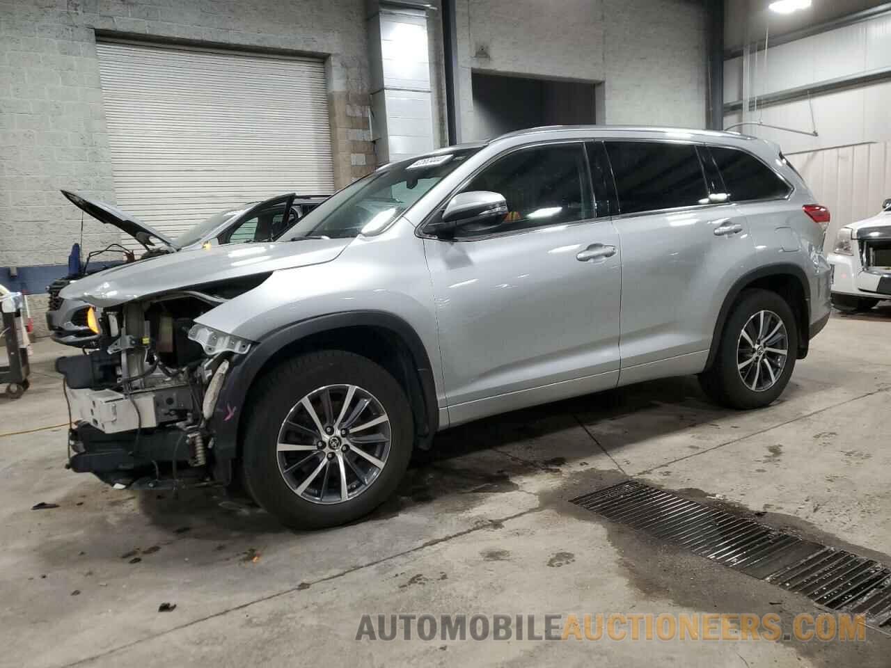 5TDJZRFHXHS397317 TOYOTA HIGHLANDER 2017