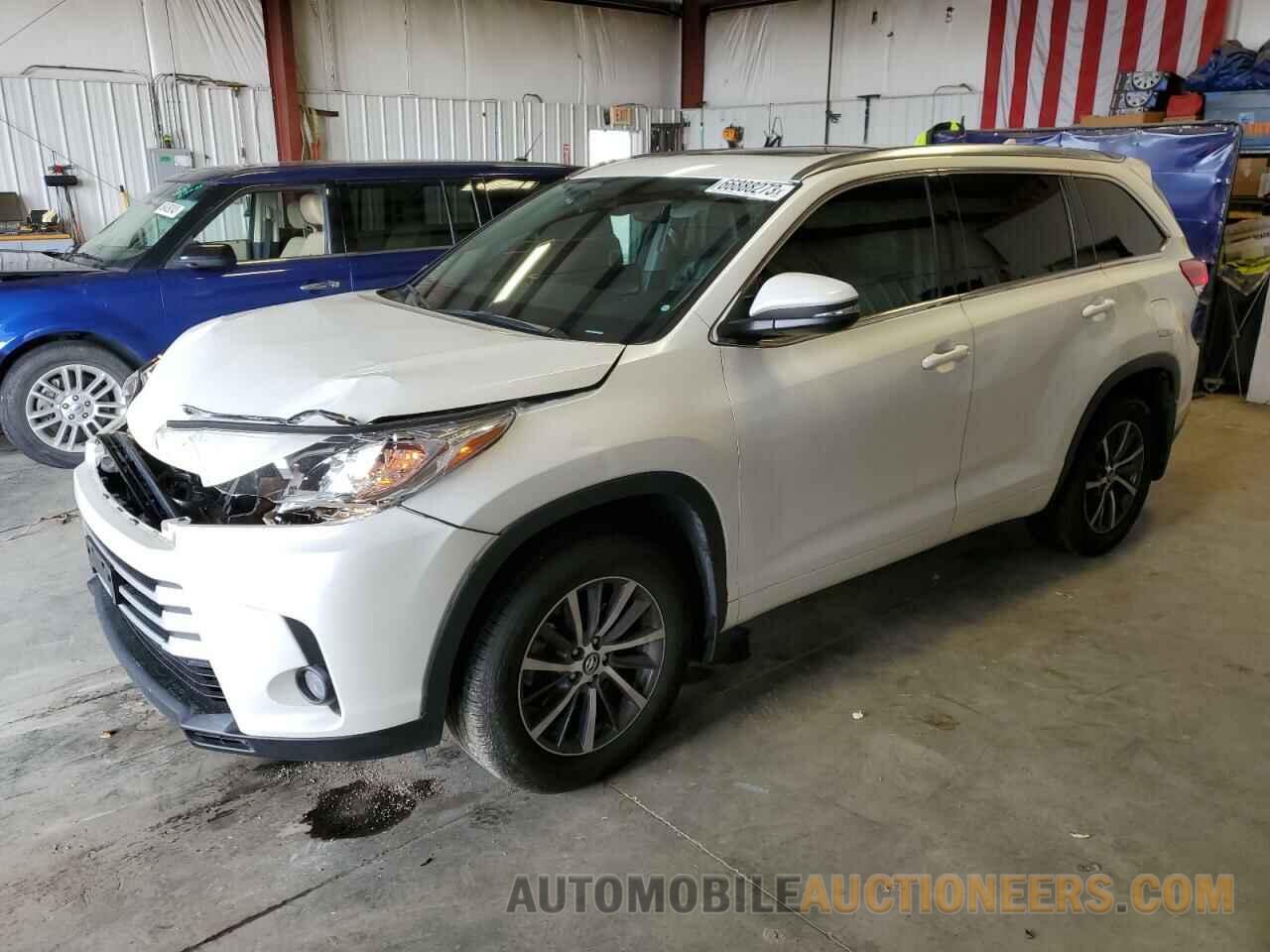 5TDJZRFHXHS403505 TOYOTA HIGHLANDER 2017