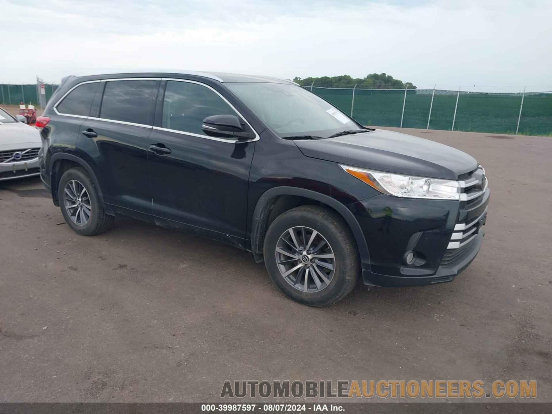 5TDJZRFHXHS436178 TOYOTA HIGHLANDER 2017