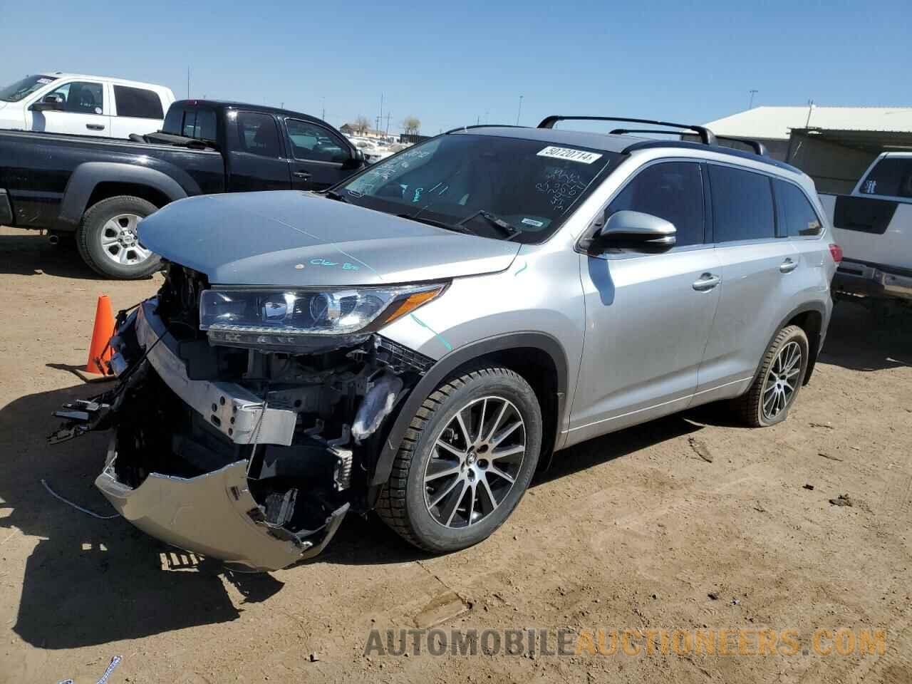 5TDJZRFHXHS440795 TOYOTA HIGHLANDER 2017