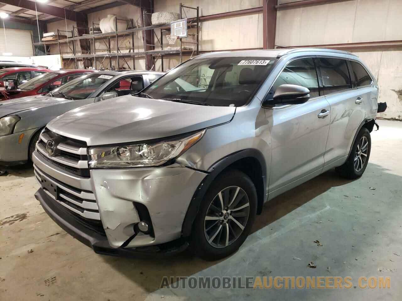 5TDJZRFHXHS452235 TOYOTA HIGHLANDER 2017