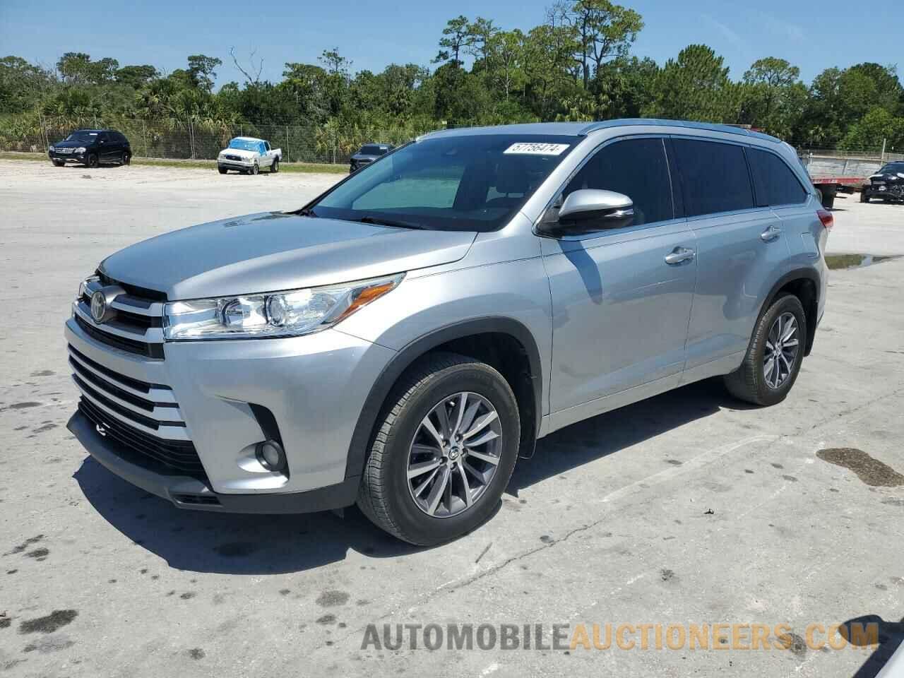 5TDJZRFHXHS453093 TOYOTA HIGHLANDER 2017