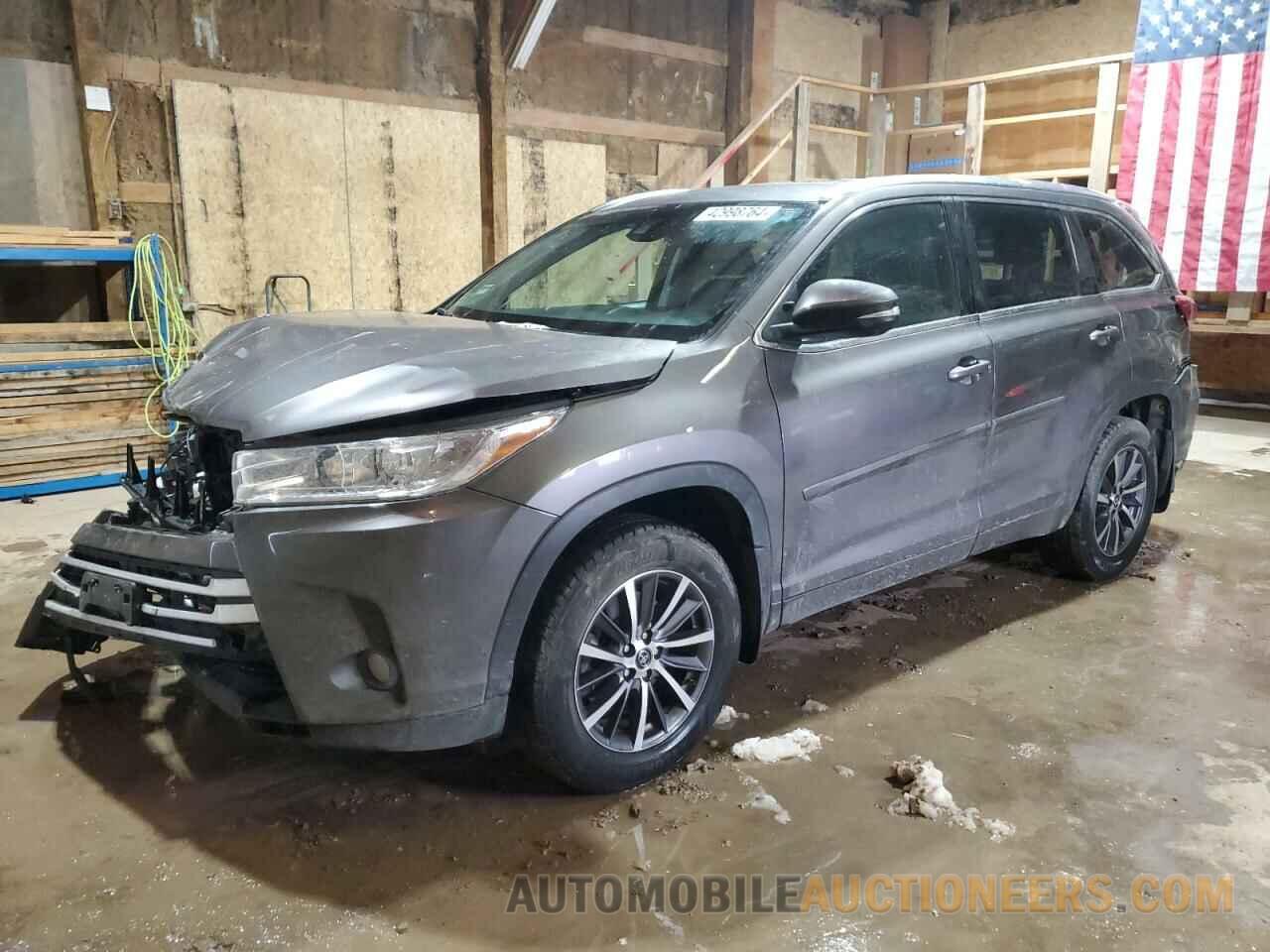 5TDJZRFHXHS454776 TOYOTA HIGHLANDER 2017