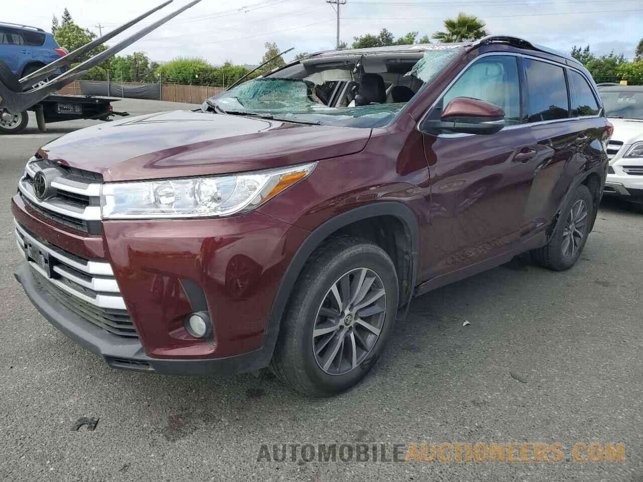 5TDJZRFHXHS478382 TOYOTA HIGHLANDER 2017