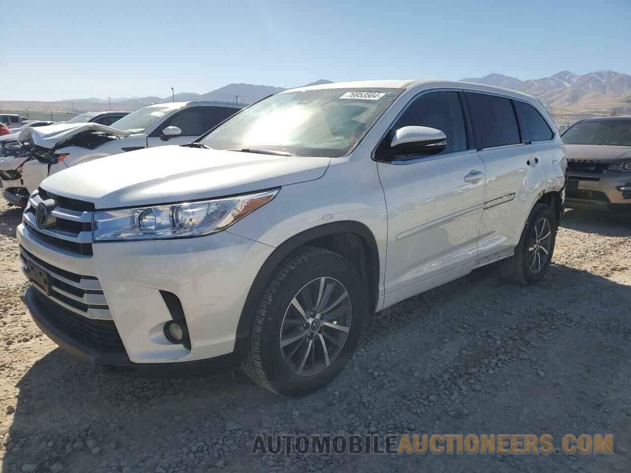 5TDJZRFHXHS514801 TOYOTA HIGHLANDER 2017