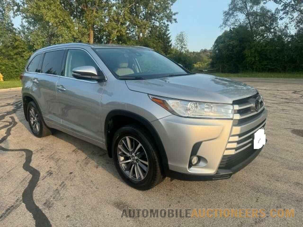 5TDJZRFHXJS533578 TOYOTA HIGHLANDER 2018