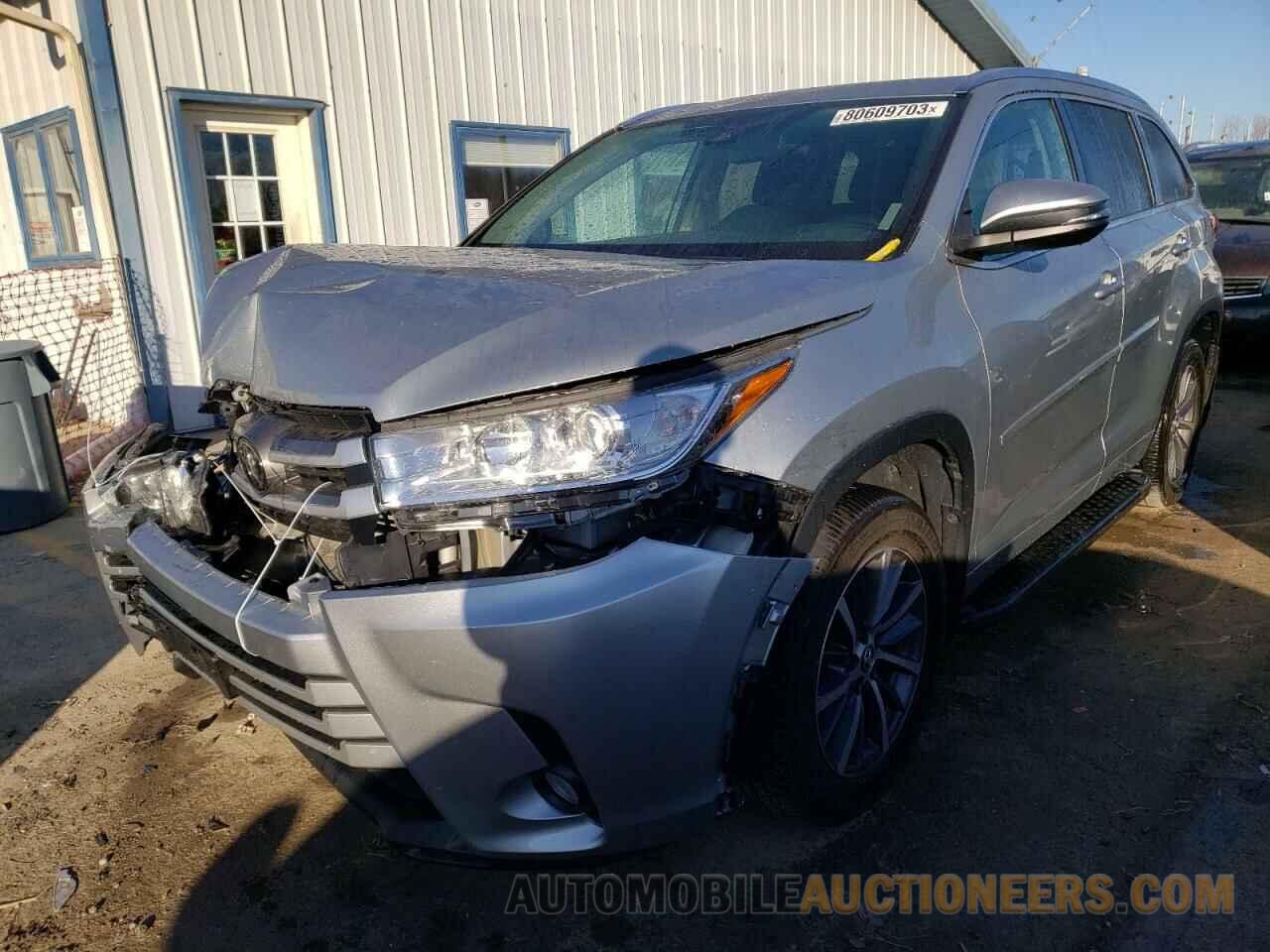 5TDJZRFHXJS552843 TOYOTA HIGHLANDER 2018