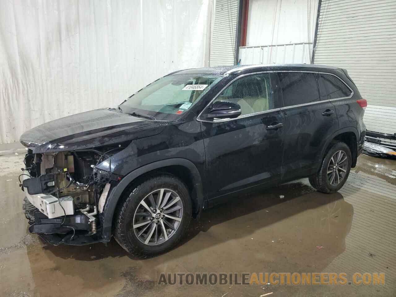 5TDJZRFHXJS809810 TOYOTA HIGHLANDER 2018