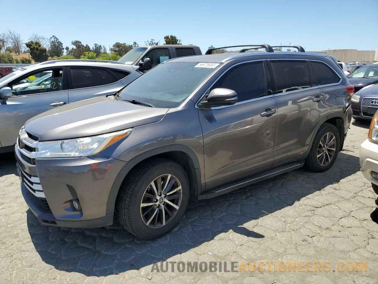 5TDJZRFHXJS861177 TOYOTA HIGHLANDER 2018