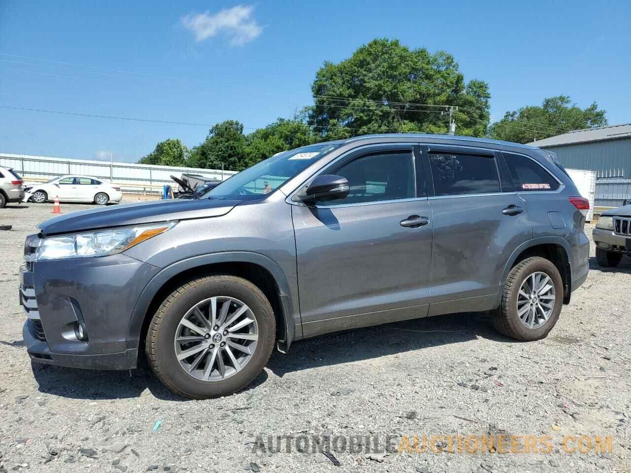 5TDJZRFHXJS862605 TOYOTA HIGHLANDER 2018