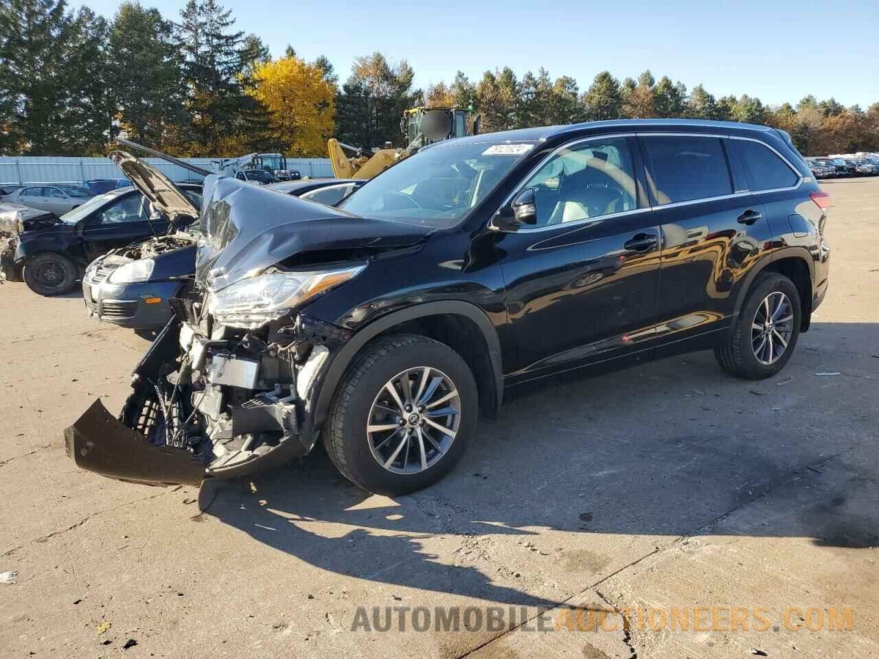 5TDJZRFHXJS886225 TOYOTA HIGHLANDER 2018