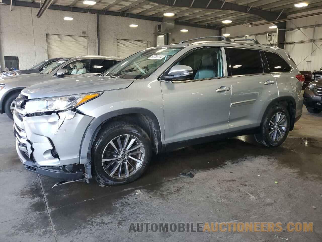 5TDJZRFHXKS563441 TOYOTA HIGHLANDER 2019