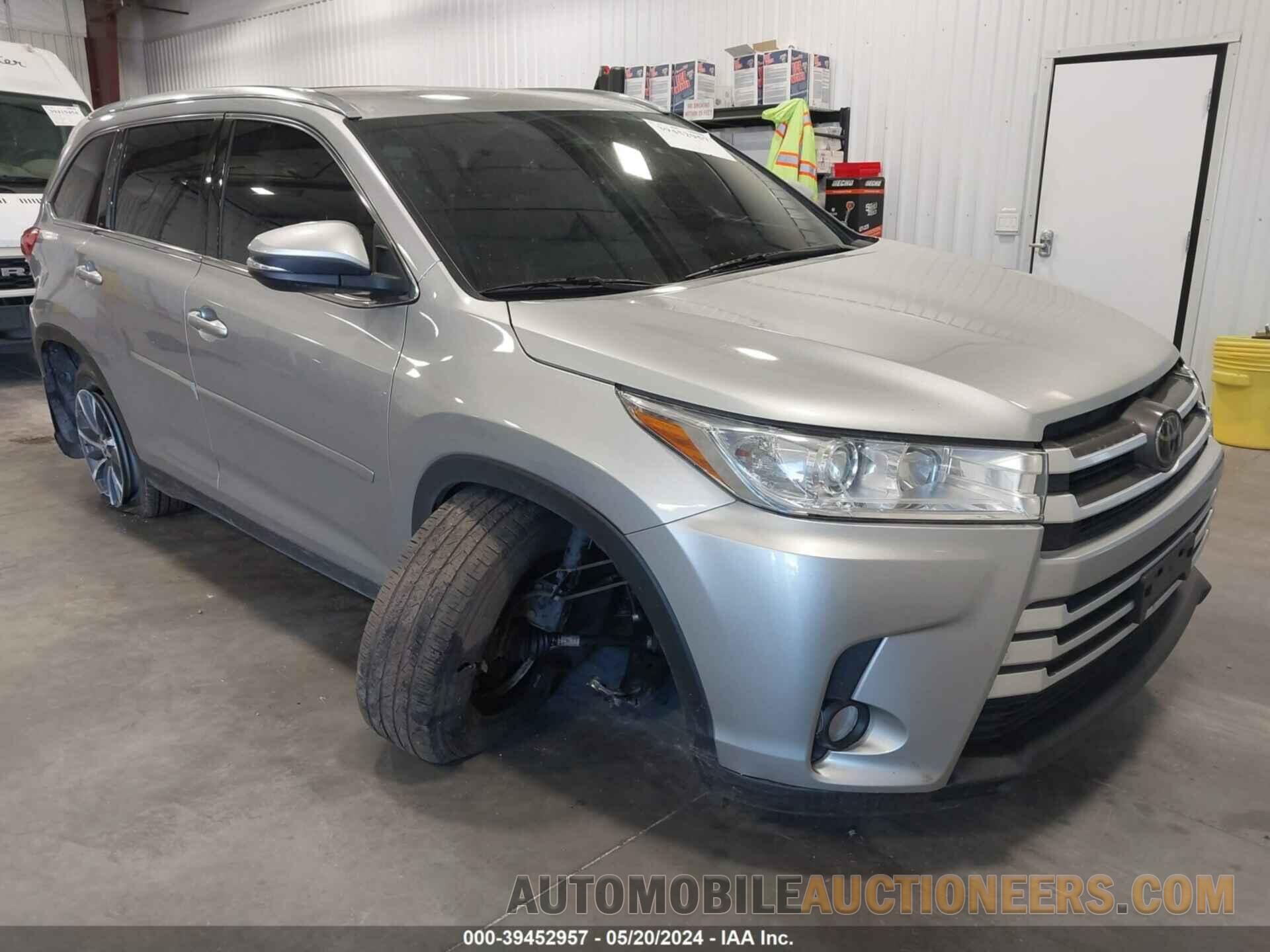 5TDJZRFHXKS564735 TOYOTA HIGHLANDER 2019