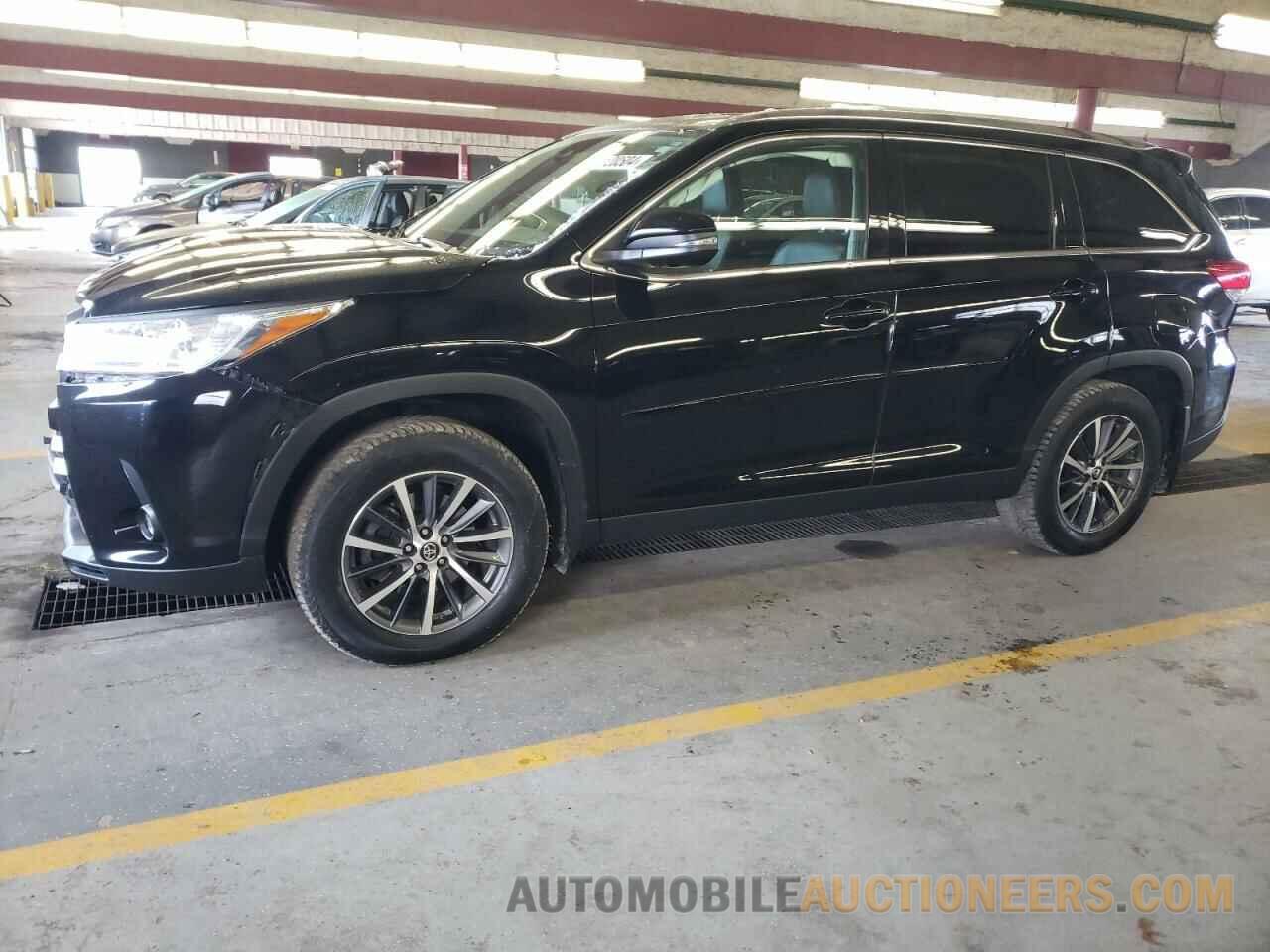 5TDJZRFHXKS570423 TOYOTA HIGHLANDER 2019