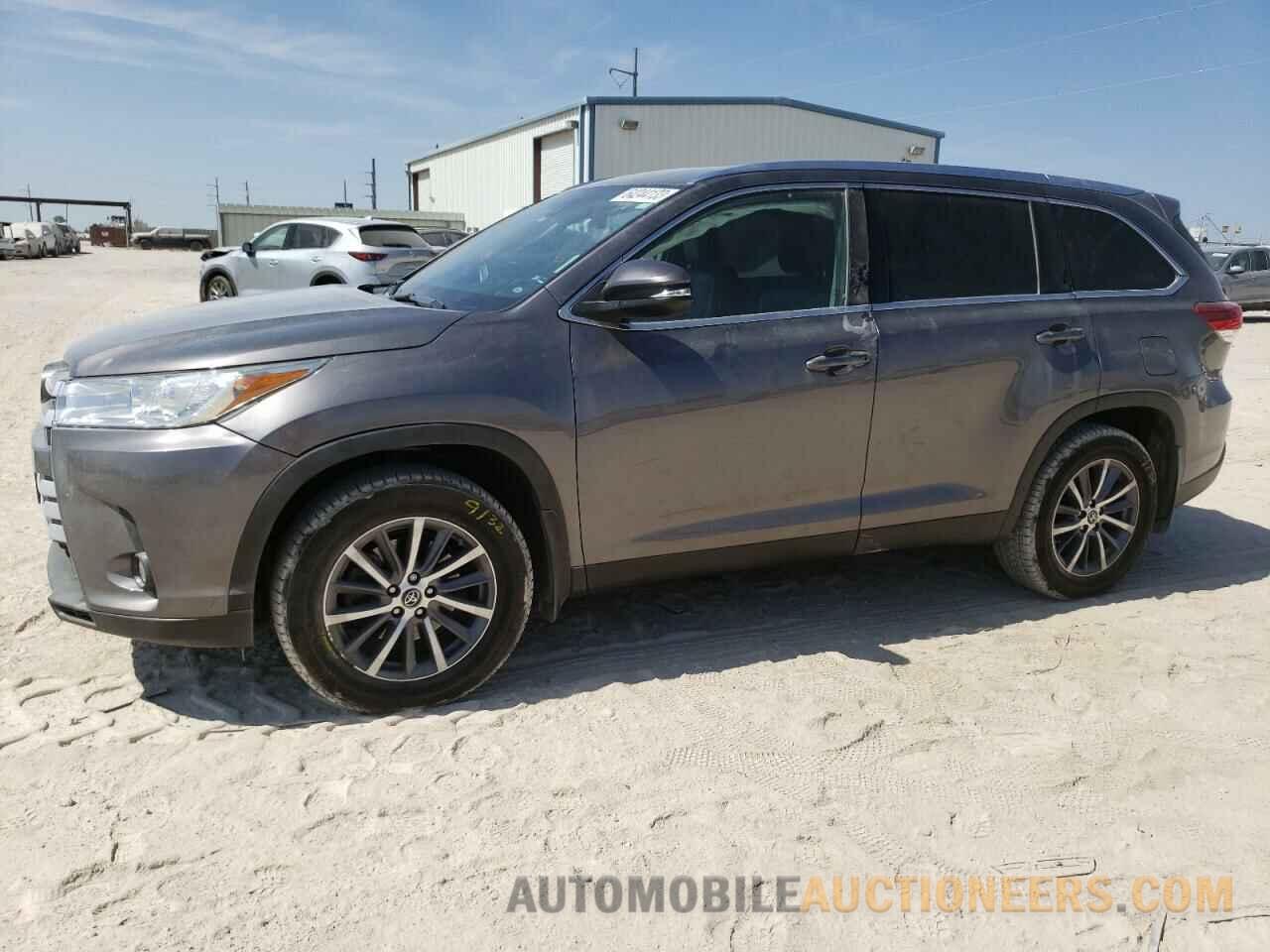 5TDJZRFHXKS595287 TOYOTA HIGHLANDER 2019