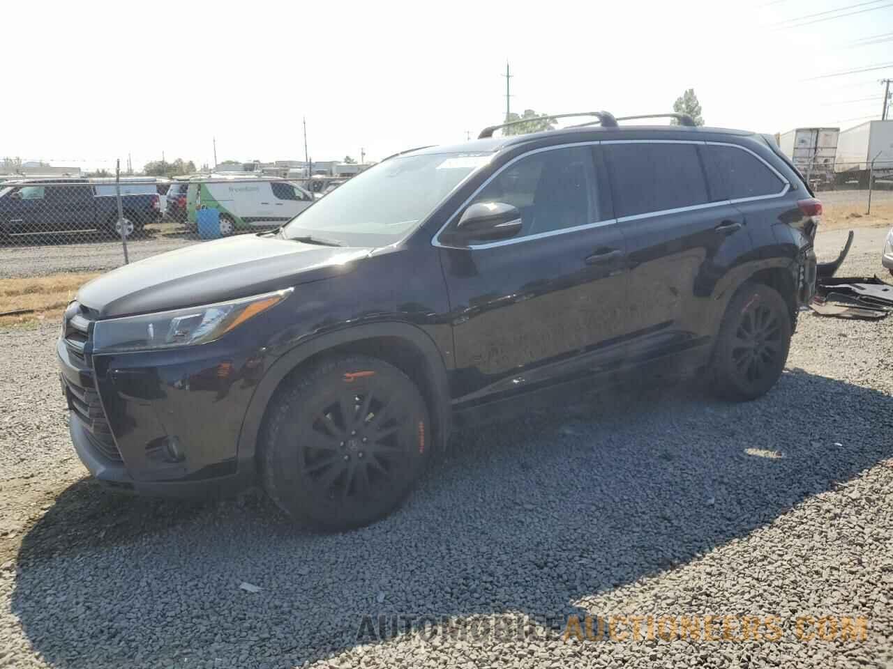 5TDJZRFHXKS599632 TOYOTA HIGHLANDER 2019