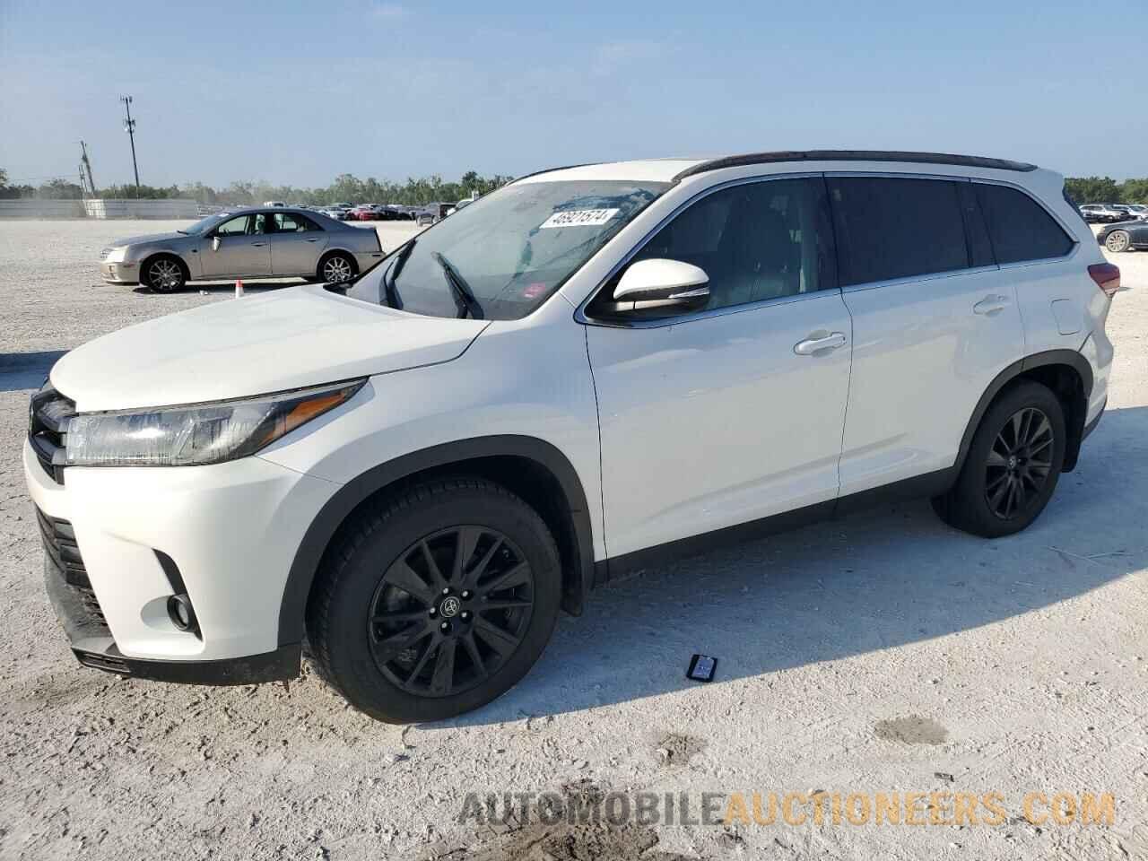 5TDJZRFHXKS602576 TOYOTA HIGHLANDER 2019