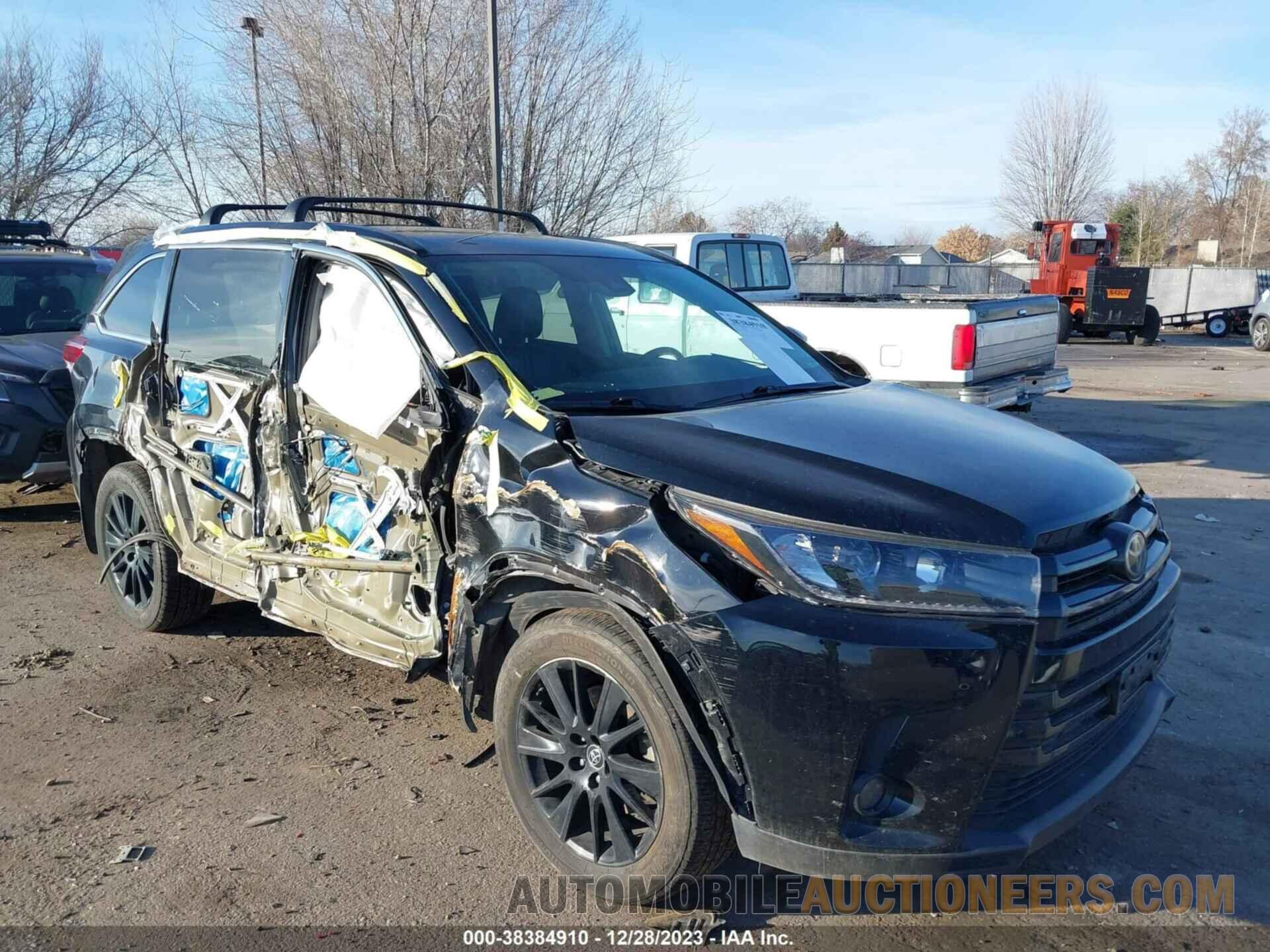 5TDJZRFHXKS606157 TOYOTA HIGHLANDER 2019