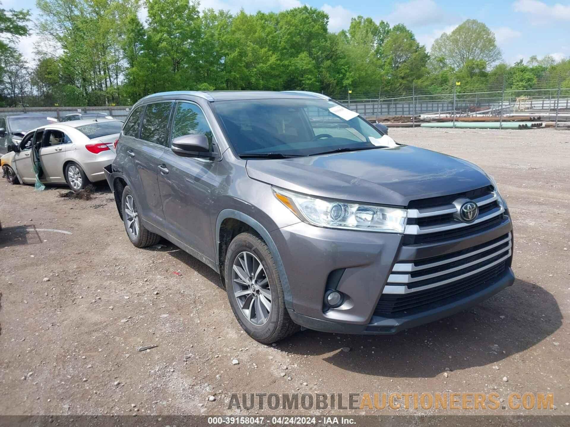 5TDJZRFHXKS613965 TOYOTA HIGHLANDER 2019