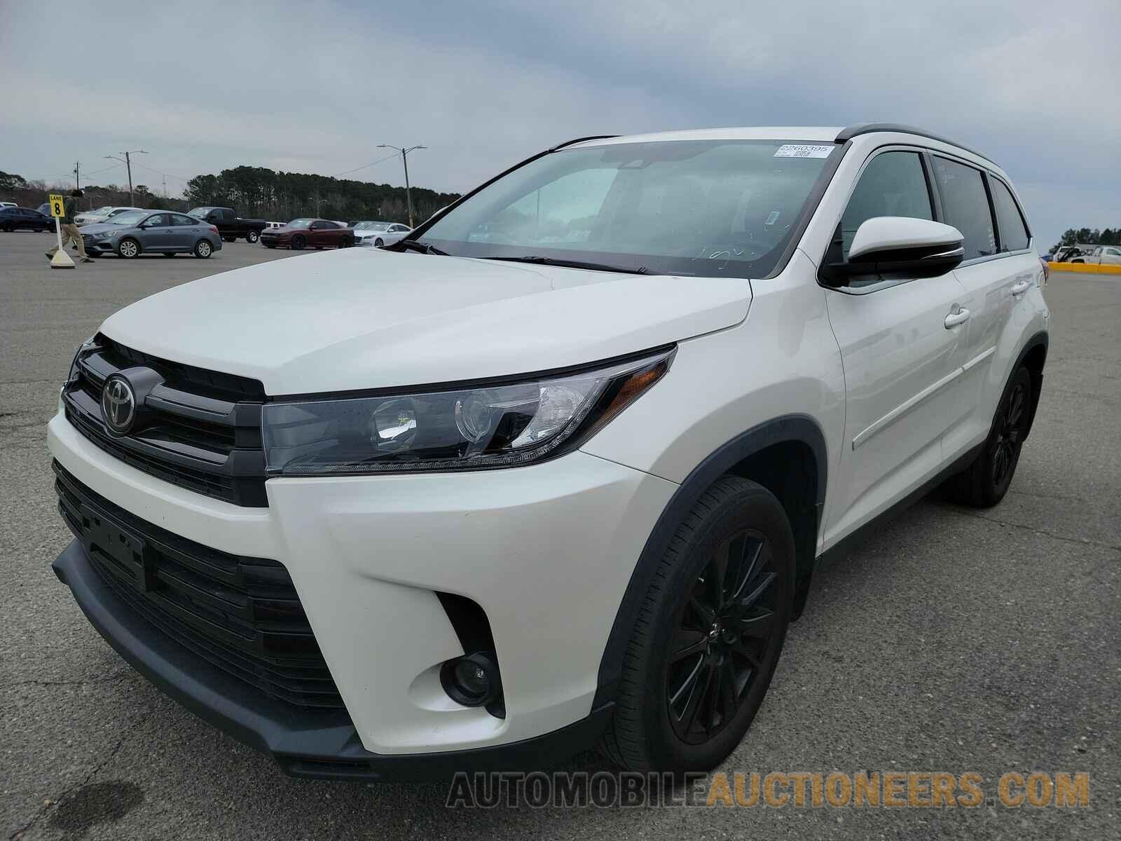 5TDJZRFHXKS622147 Toyota Highlander 2019