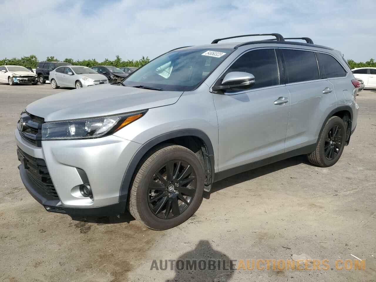 5TDJZRFHXKS702239 TOYOTA HIGHLANDER 2019