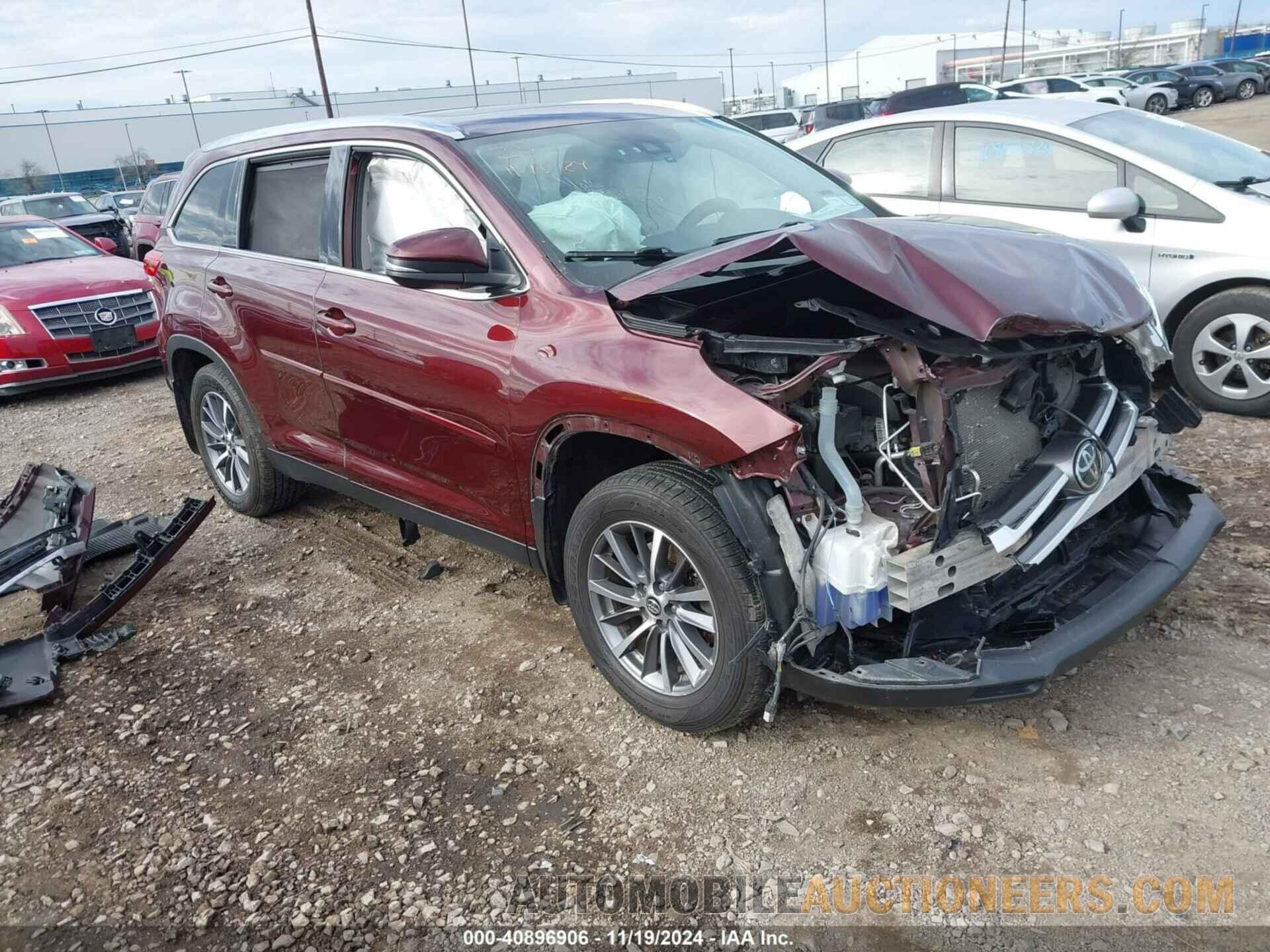 5TDJZRFHXKS989985 TOYOTA HIGHLANDER 2019