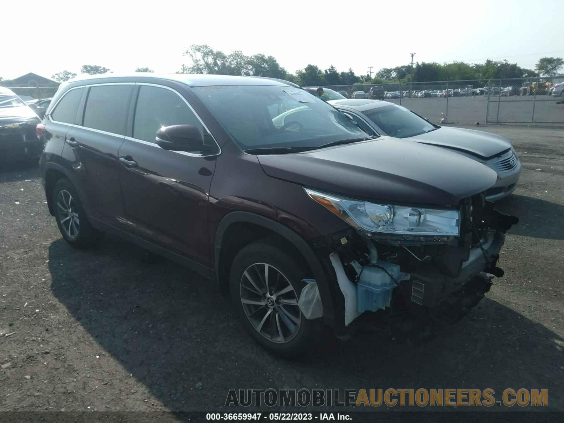 5TDJZRFHXKS994300 TOYOTA HIGHLANDER 2019